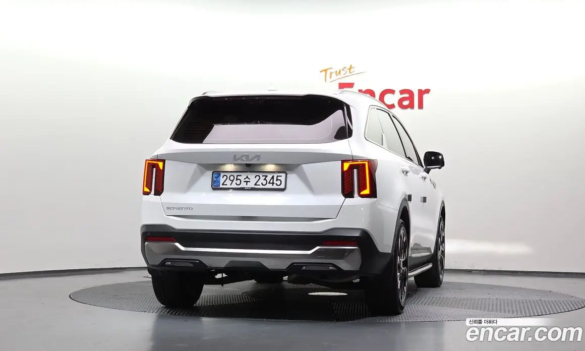 Kia Sorento 2023 2.5 автомат (гидро), фото 4