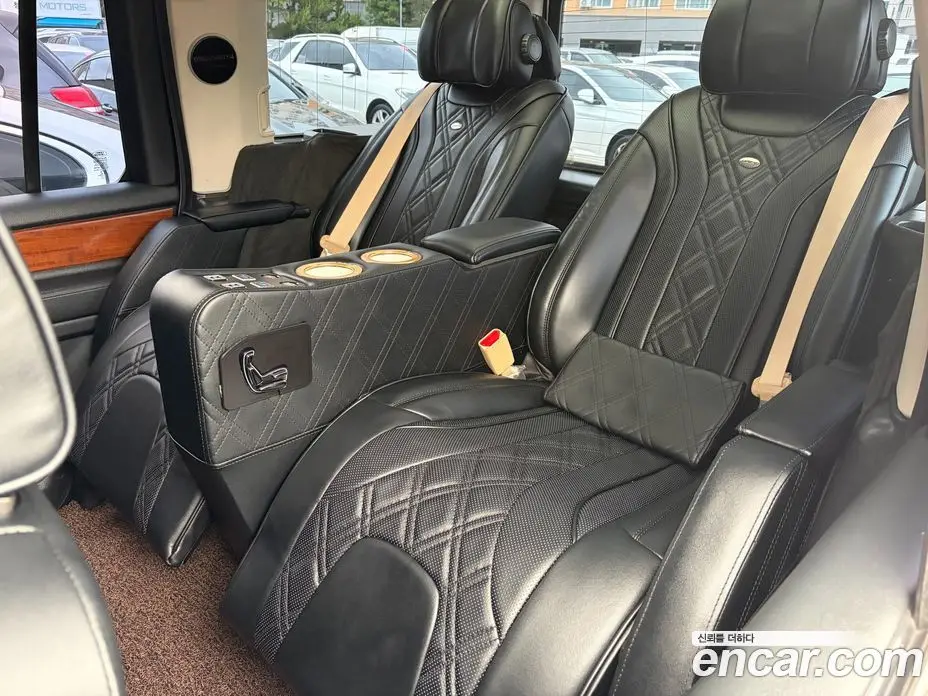 Land Rover Discovery 2014 3.0 автомат (гидро), фото 2 Land Rover Discovery 2014 3.0 автомат (гидро), фото 2