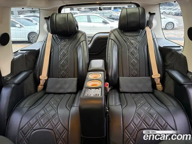 Land Rover Discovery 2014 3.0 автомат (гидро), миниатюра 12