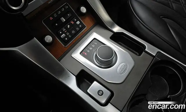 Land Rover Discovery 2014 3.0 автомат (гидро), миниатюра 9 Land Rover Discovery 2014 3.0 автомат (гидро), миниатюра 9