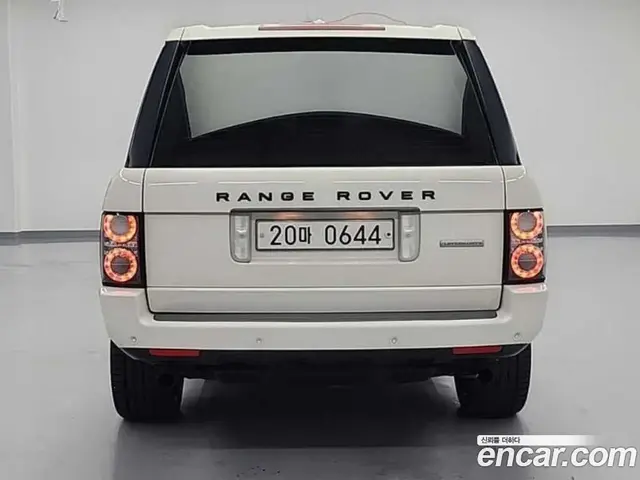 Land Rover Range Rover 2010 5.0 автомат (гидро), миниатюра 3
