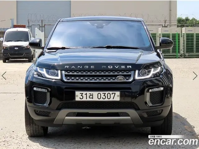 Land Rover Range Rover Evoque 2016 2.0 автомат (гидро), миниатюра 2