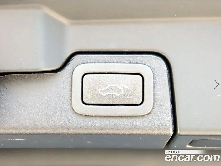 Land Rover Range Rover Evoque 2016 2.0 автомат (гидро), фото 16