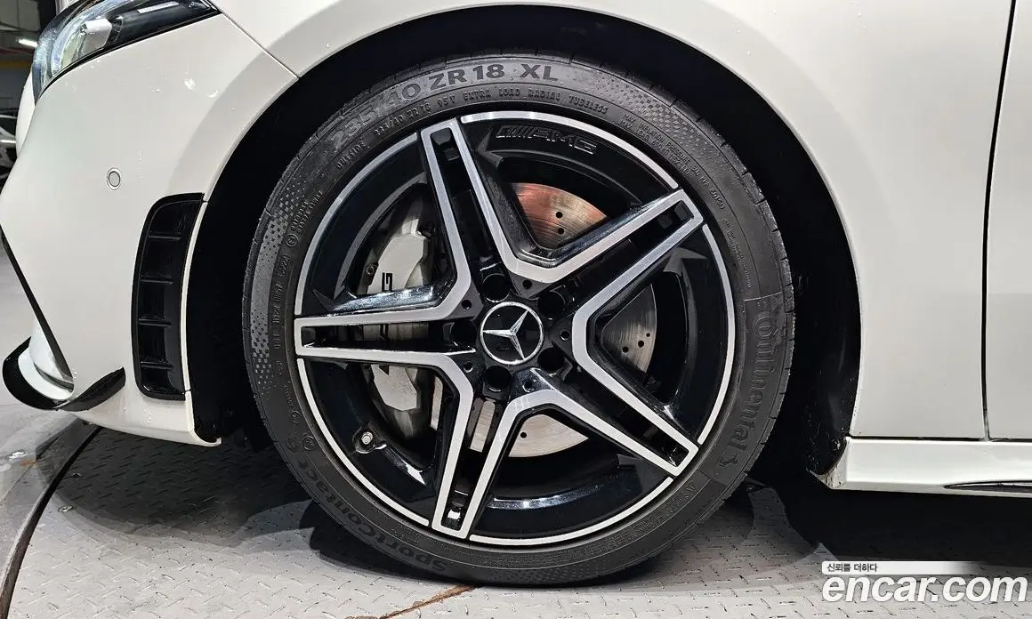Mercedes-Benz A-Class 2022 2.0 автомат (гидро), фото 5 Mercedes-Benz A-Class 2022 2.0 автомат (гидро), фото 5
