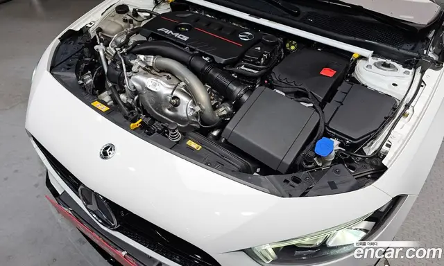 Mercedes-Benz A-Class 2022 2.0 автомат (гидро), миниатюра 6 Mercedes-Benz A-Class 2022 2.0 автомат (гидро), миниатюра 6