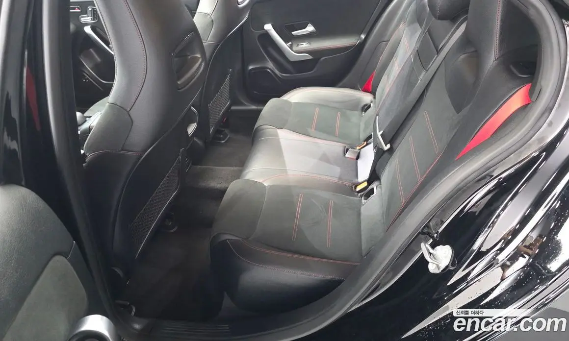 Mercedes-Benz A-Class 2022 2.0 автомат (гидро), фото 12 Mercedes-Benz A-Class 2022 2.0 автомат (гидро), фото 12