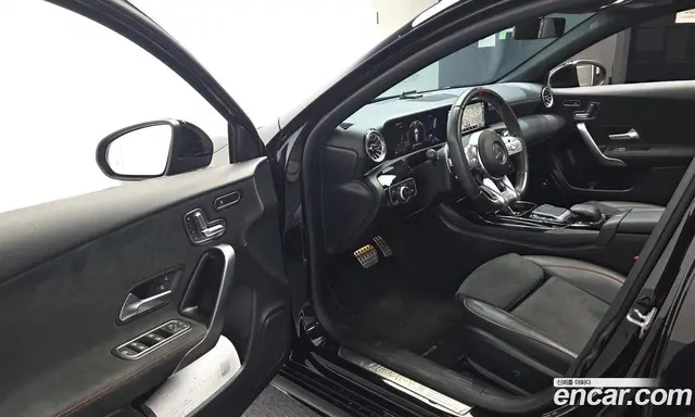Mercedes-Benz A-Class 2022 2.0 автомат (гидро), миниатюра 10 Mercedes-Benz A-Class 2022 2.0 автомат (гидро), миниатюра 10