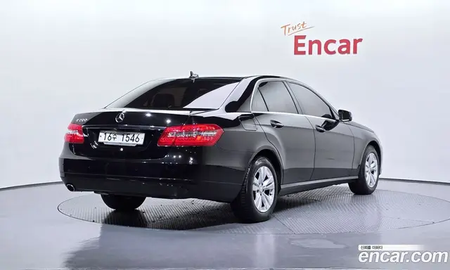 Mercedes-Benz E-Class 2013 1.8 автомат (гидро), миниатюра 2 Mercedes-Benz E-Class 2013 1.8 автомат (гидро), миниатюра 2