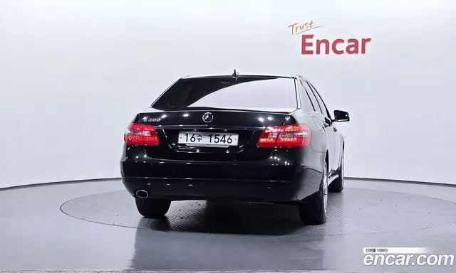 Mercedes-Benz E-Class 2013 1.8 автомат (гидро), миниатюра 4 Mercedes-Benz E-Class 2013 1.8 автомат (гидро), миниатюра 4