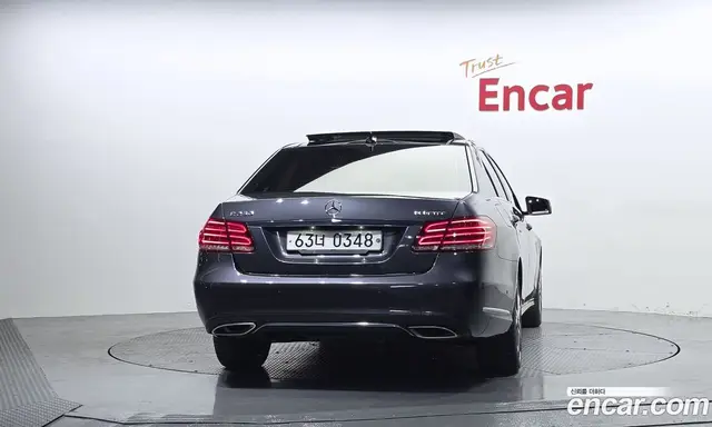 Mercedes-Benz E-Class 2015 2.1 автомат (гидро), миниатюра 4 Mercedes-Benz E-Class 2015 2.1 автомат (гидро), миниатюра 4