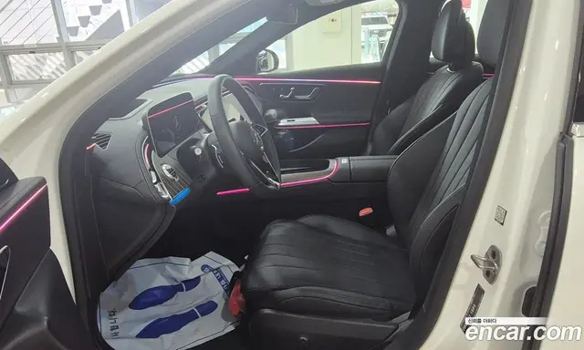 Mercedes-Benz E-Class 2025 2.0 автомат (гидро), миниатюра 10 Mercedes-Benz E-Class 2025 2.0 автомат (гидро), миниатюра 10