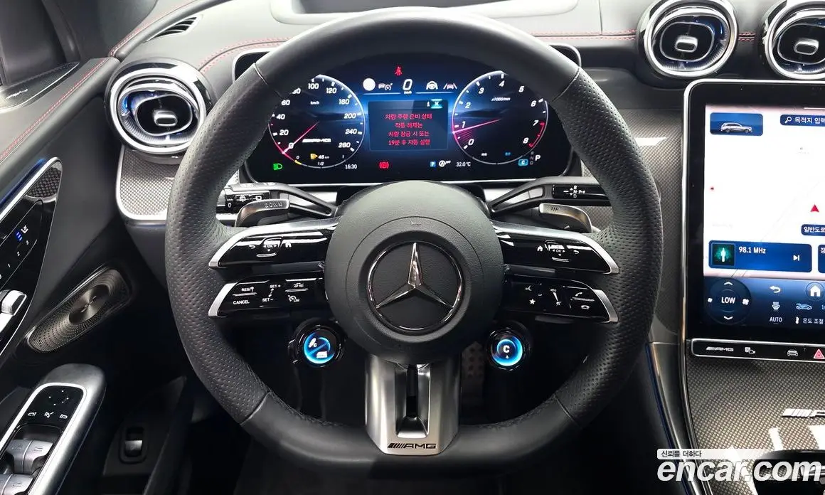 Mercedes-Benz GLC-Class 2025 2.0 автомат (гидро), фото 13 Mercedes-Benz GLC-Class 2025 2.0 автомат (гидро), фото 13