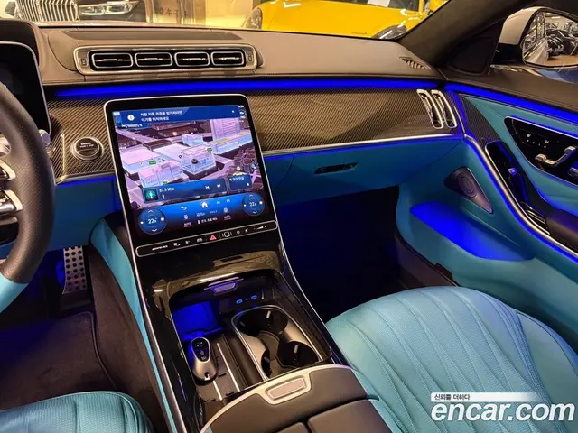 Mercedes-Benz S-Class 2024 4.0 автомат (гидро), миниатюра 12