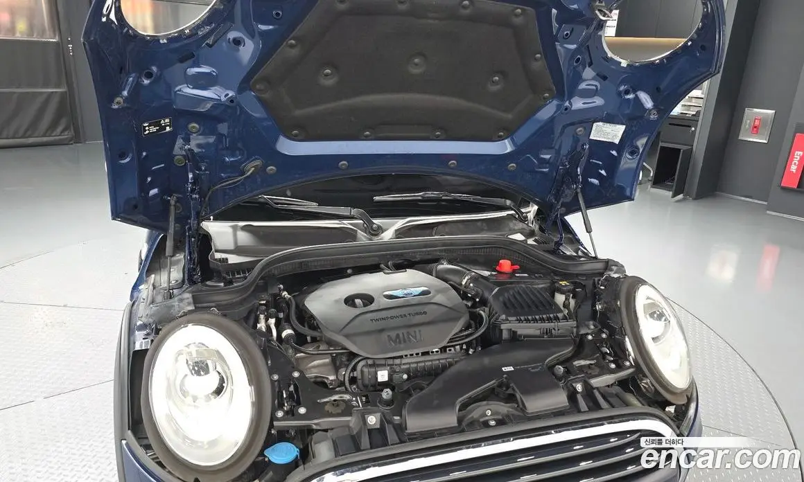 Mini Cooper 2017 1.5 автомат (гидро), фото 6