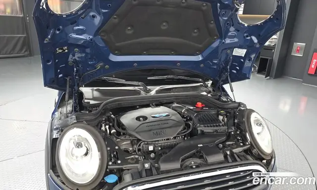 Mini Cooper 2017 1.5 автомат (гидро), миниатюра 6