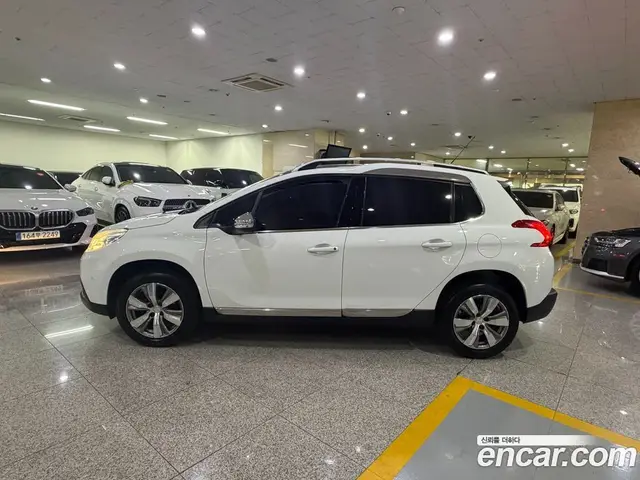 Peugeot 2008 2017 1.6 автомат (гидро), миниатюра 3 Peugeot 2008 2017 1.6 автомат (гидро), миниатюра 3