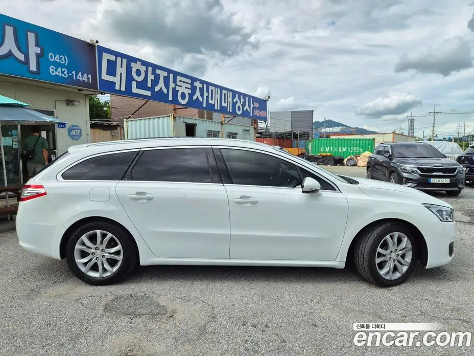 Peugeot 508 2016 1.6 автомат (гидро), фото 3
