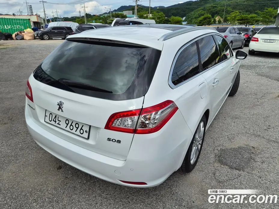 Peugeot 508 2016 1.6 автомат (гидро), фото 4