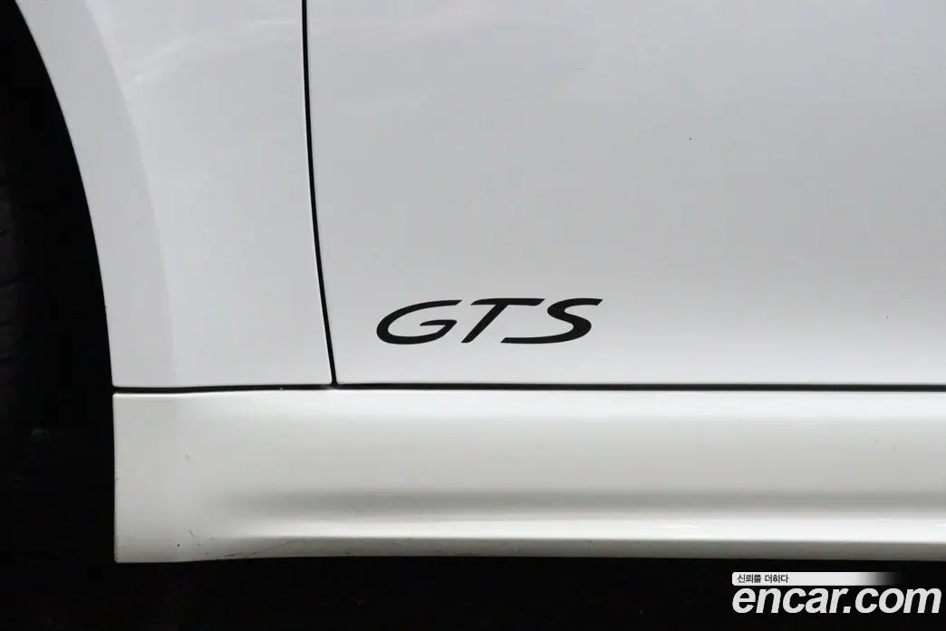 Porsche 718 2018 2.5 автомат (гидро), фото 19 Porsche 718 2018 2.5 автомат (гидро), фото 19