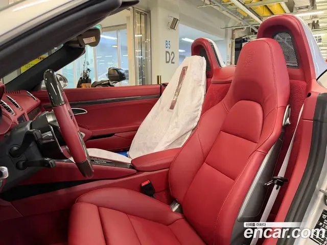 Porsche 718 2023 4.0 автомат (гидро), миниатюра 8