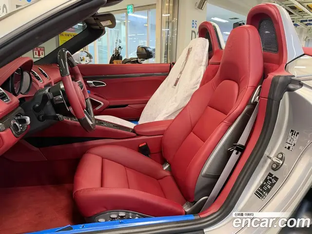 Porsche 718 2023 4.0 автомат (гидро), миниатюра 9