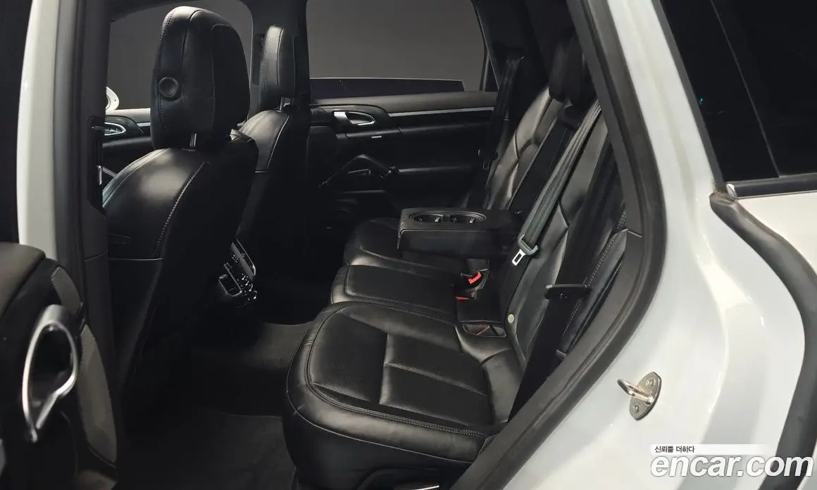 Porsche Cayenne 2015 3.6 автомат (гидро), фото 12 Porsche Cayenne 2015 3.6 автомат (гидро), фото 12