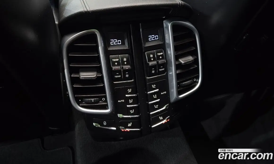 Porsche Cayenne 2015 3.6 автомат (гидро), фото 18 Porsche Cayenne 2015 3.6 автомат (гидро), фото 18
