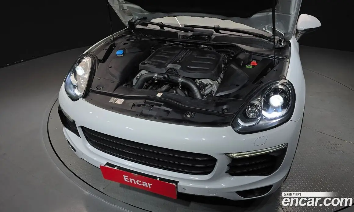 Porsche Cayenne 2015 3.6 автомат (гидро), фото 6 Porsche Cayenne 2015 3.6 автомат (гидро), фото 6