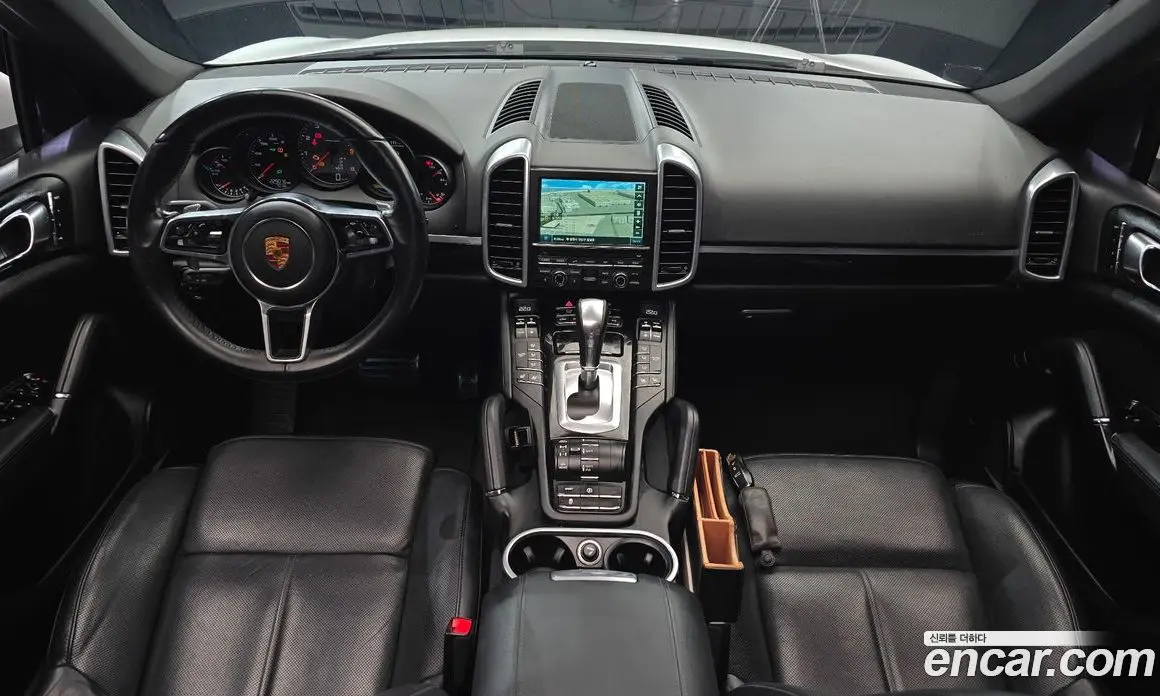 Porsche Cayenne 2015 3.6 автомат (гидро), фото 7 Porsche Cayenne 2015 3.6 автомат (гидро), фото 7