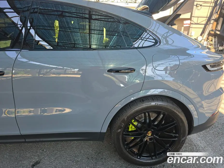 Porsche Cayenne 2024 3.0 автомат (гидро), фото 6