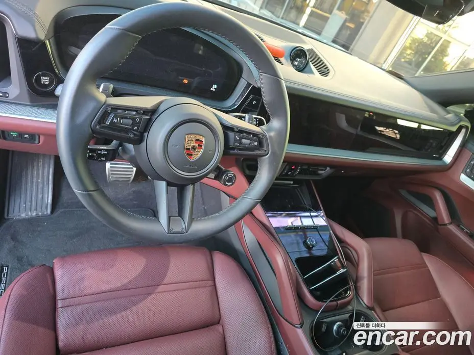 Porsche Cayenne 2024 3.0 автомат (гидро), фото 10