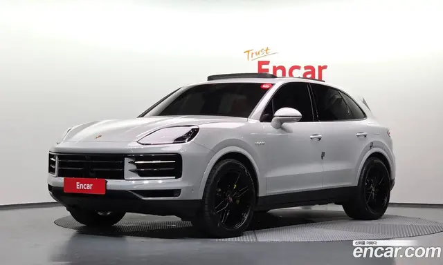 Porsche Cayenne, 2025, 9 452 км