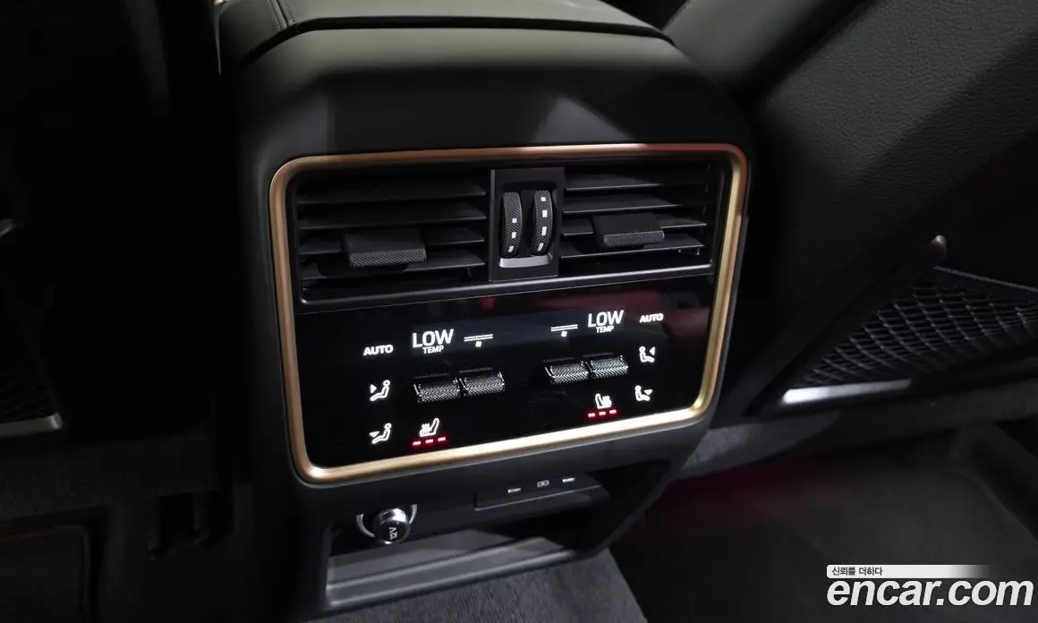 Porsche Cayenne 2025 3.0 автомат (гидро), фото 18 Porsche Cayenne 2025 3.0 автомат (гидро), фото 18