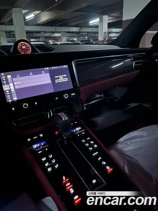 Porsche Macan 2023 2.9 автомат (гидро), фото 12