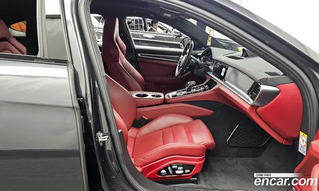 Porsche Panamera 2019 4.0 автомат (гидро), миниатюра 11 Porsche Panamera 2019 4.0 автомат (гидро), миниатюра 11