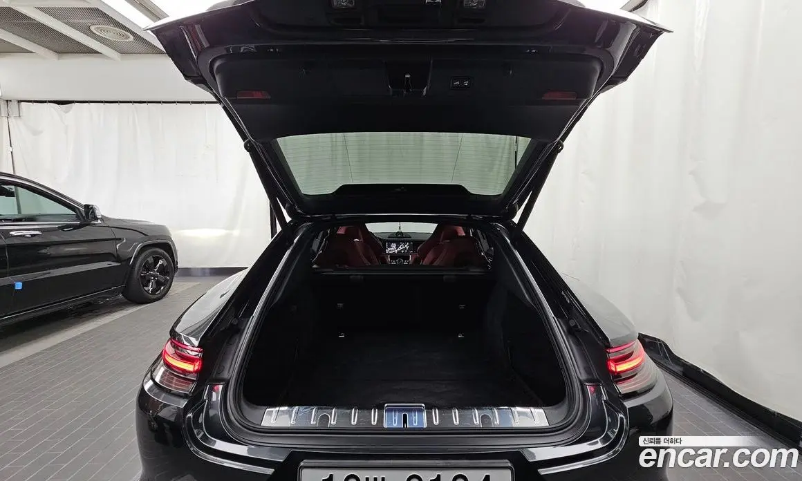 Porsche Panamera 2019 4.0 автомат (гидро), фото 20 Porsche Panamera 2019 4.0 автомат (гидро), фото 20