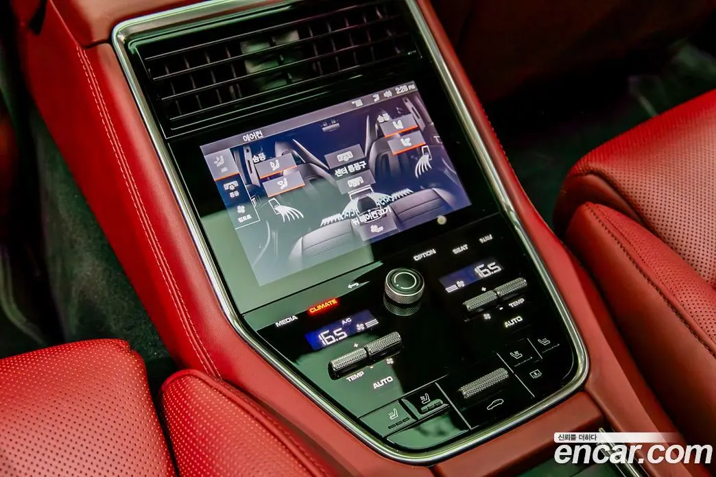 Porsche Panamera 2022 4.0 автомат (гидро), фото 17