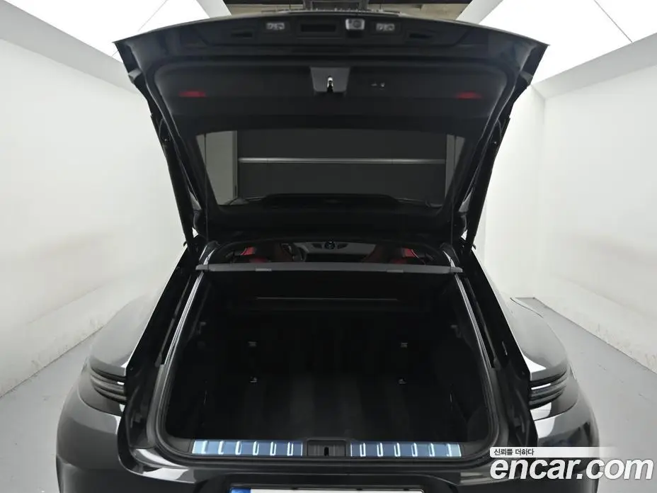 Porsche Panamera 2025 4.0 автомат (гидро), фото 20