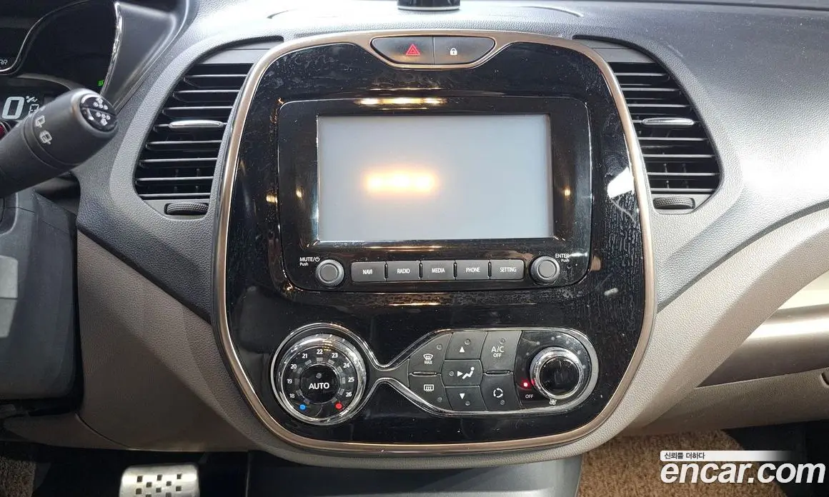 Renault (Samsung) QM3 2017 1.5 автомат (гидро), фото 13