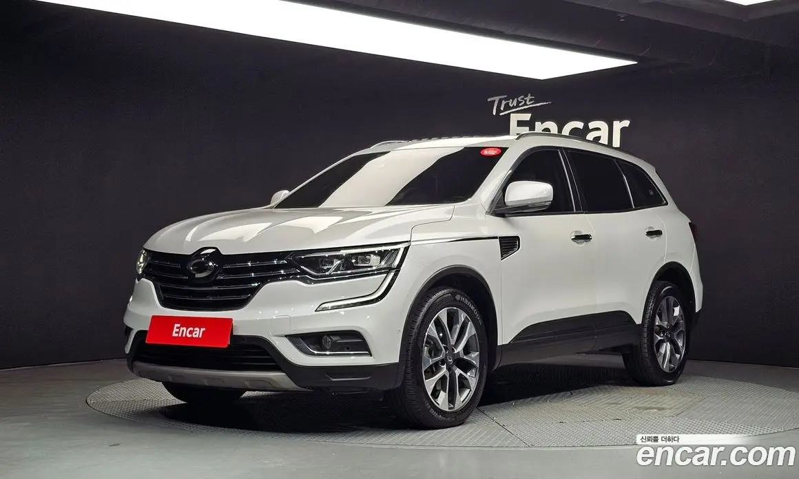 Renault (Samsung) QM6 2017 2.0 автомат (гидро), фото 1 Renault (Samsung) QM6 2017 2.0 автомат (гидро), фото 1