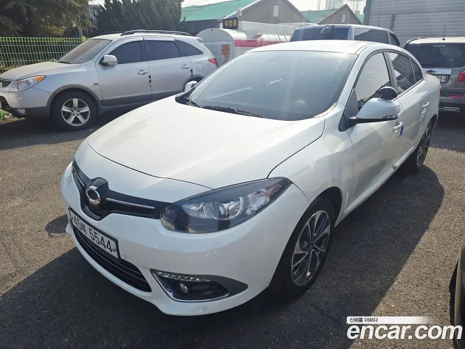 Renault (Samsung) SM3 2014 1.6 автомат (гидро), фото 1 Renault (Samsung) SM3 2014 1.6 автомат (гидро), фото 1
