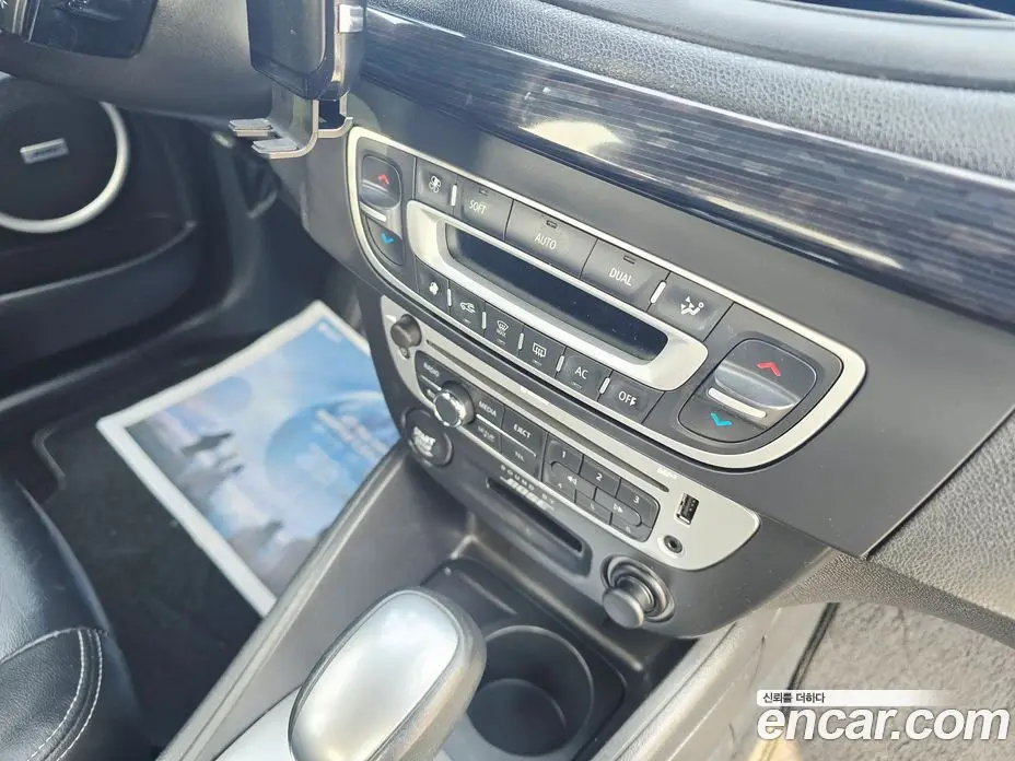 Renault (Samsung) SM3 2014 1.6 автомат (гидро), фото 15 Renault (Samsung) SM3 2014 1.6 автомат (гидро), фото 15