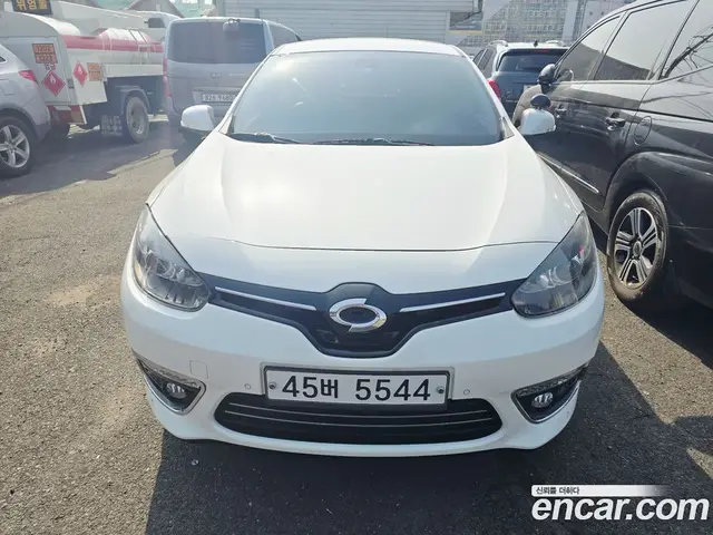Renault (Samsung) SM3 2014 1.6 автомат (гидро), миниатюра 3 Renault (Samsung) SM3 2014 1.6 автомат (гидро), миниатюра 3