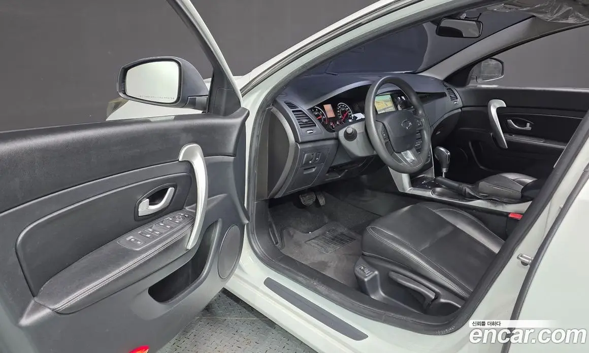 Renault (Samsung) SM5 2016 2.0 автомат (гидро), фото 10 Renault (Samsung) SM5 2016 2.0 автомат (гидро), фото 10
