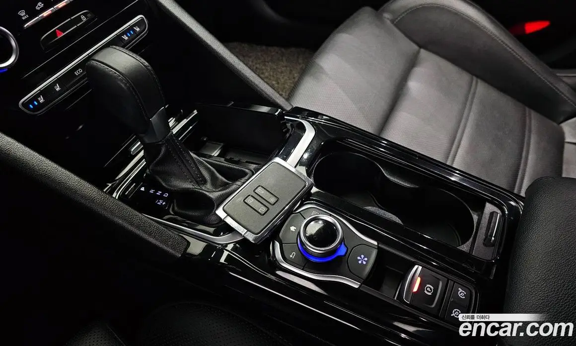Renault (Samsung) SM6 2017 2.0 автомат (гидро), фото 9 Renault (Samsung) SM6 2017 2.0 автомат (гидро), фото 9