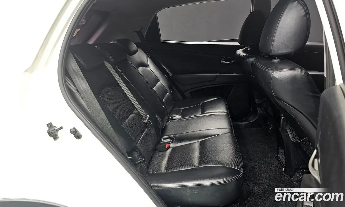 SsangYong Korando 2013 2.0 автомат (гидро), фото 12 SsangYong Korando 2013 2.0 автомат (гидро), фото 12