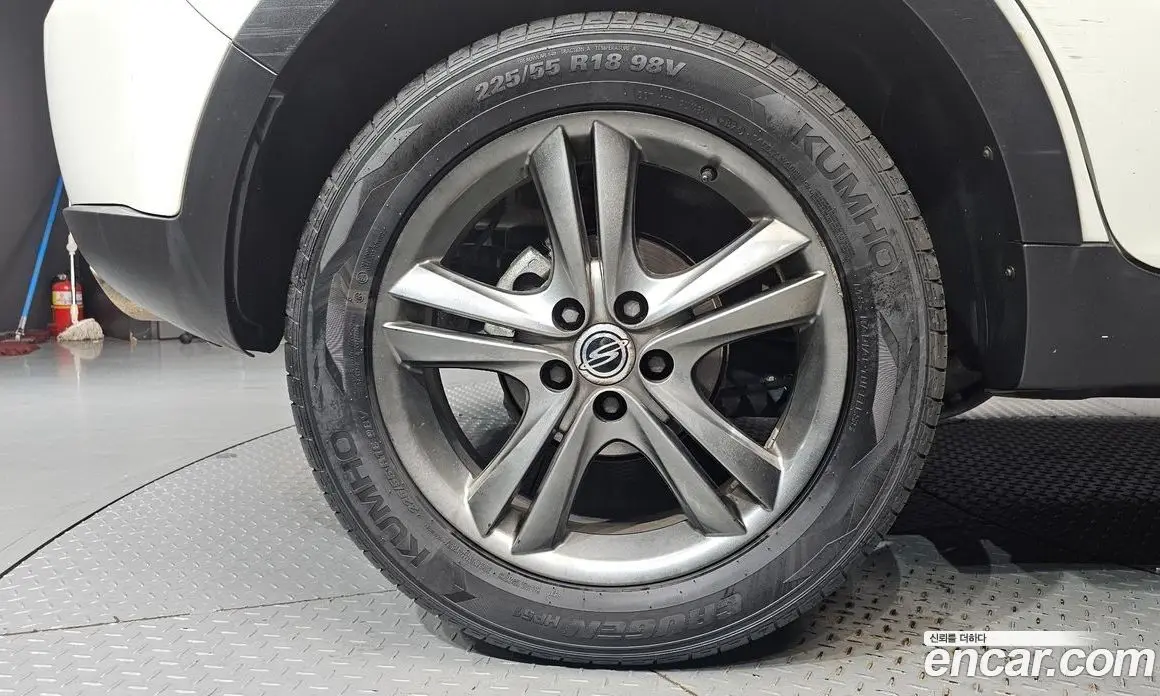 SsangYong Korando 2013 2.0 автомат (гидро), фото 5 SsangYong Korando 2013 2.0 автомат (гидро), фото 5