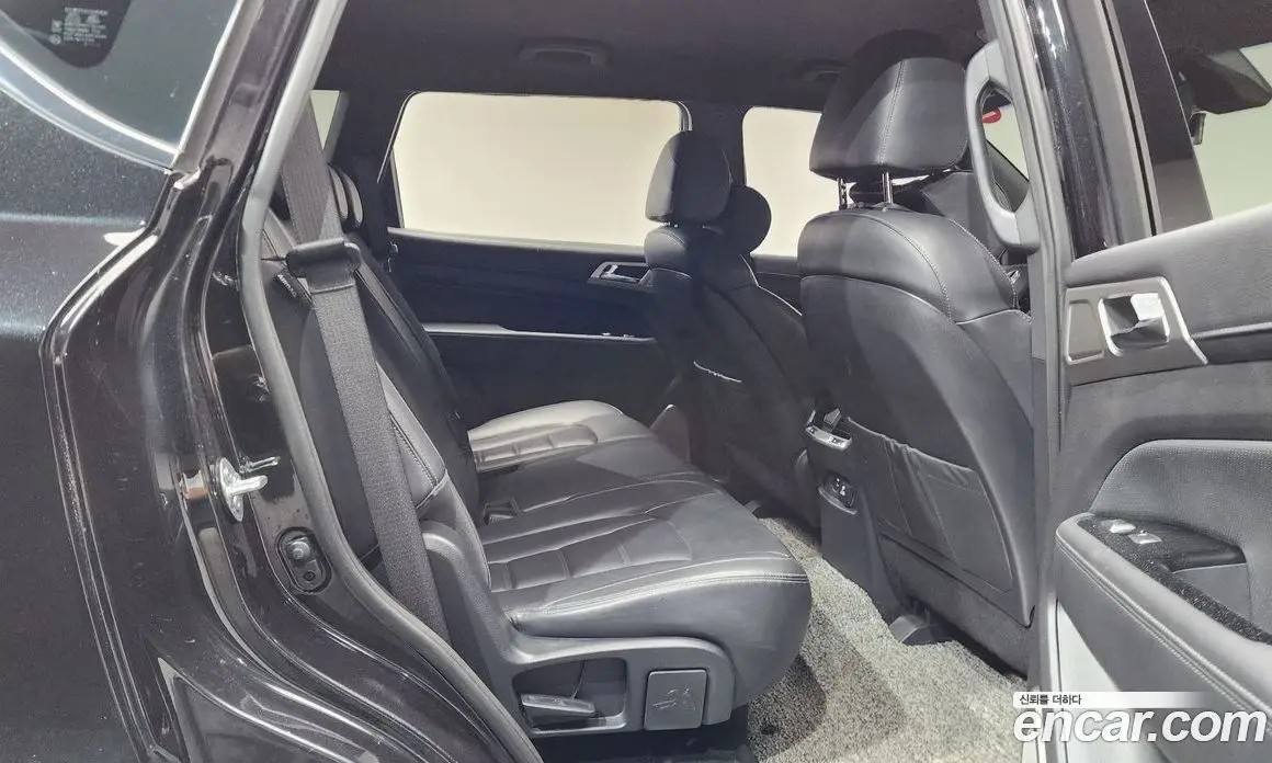 SsangYong Rexton 2018 2.2 автомат (гидро), фото 12