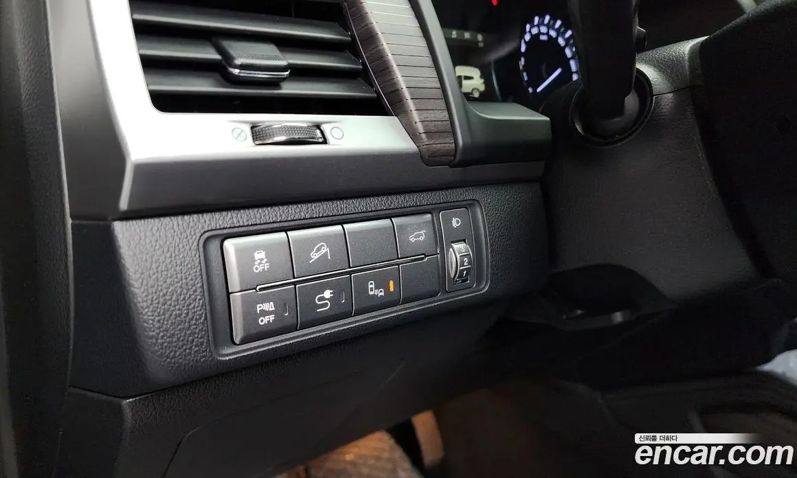 SsangYong Rexton 2018 2.2 автомат (гидро), фото 16