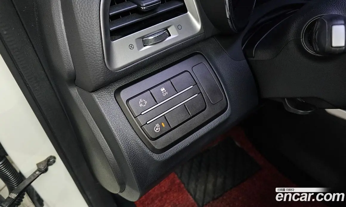 SsangYong TIBOLI 2015 1.6 автомат (гидро), фото 19